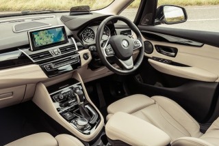 BMW 2 Active Tourer front interior
