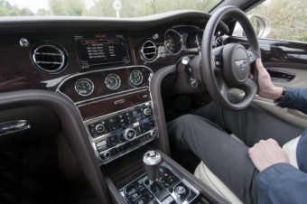 Bentley Mulsanne fascia