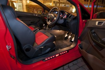 Ford Fiesta ST night interior