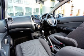 Nissan Note n tec front interior