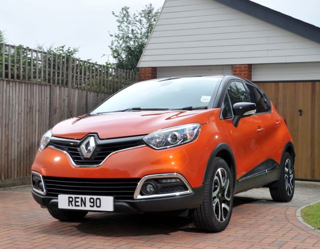 Renault Captur appeals with style and suds-sense