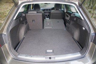 SEAT XPerience loadbed seats