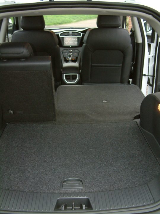 gs-exclusive-autodscf0478