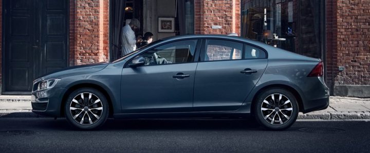 Volvo do the business deal on S60 and V60