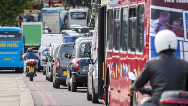 Vehicle numbers fall in UK – but vans increase