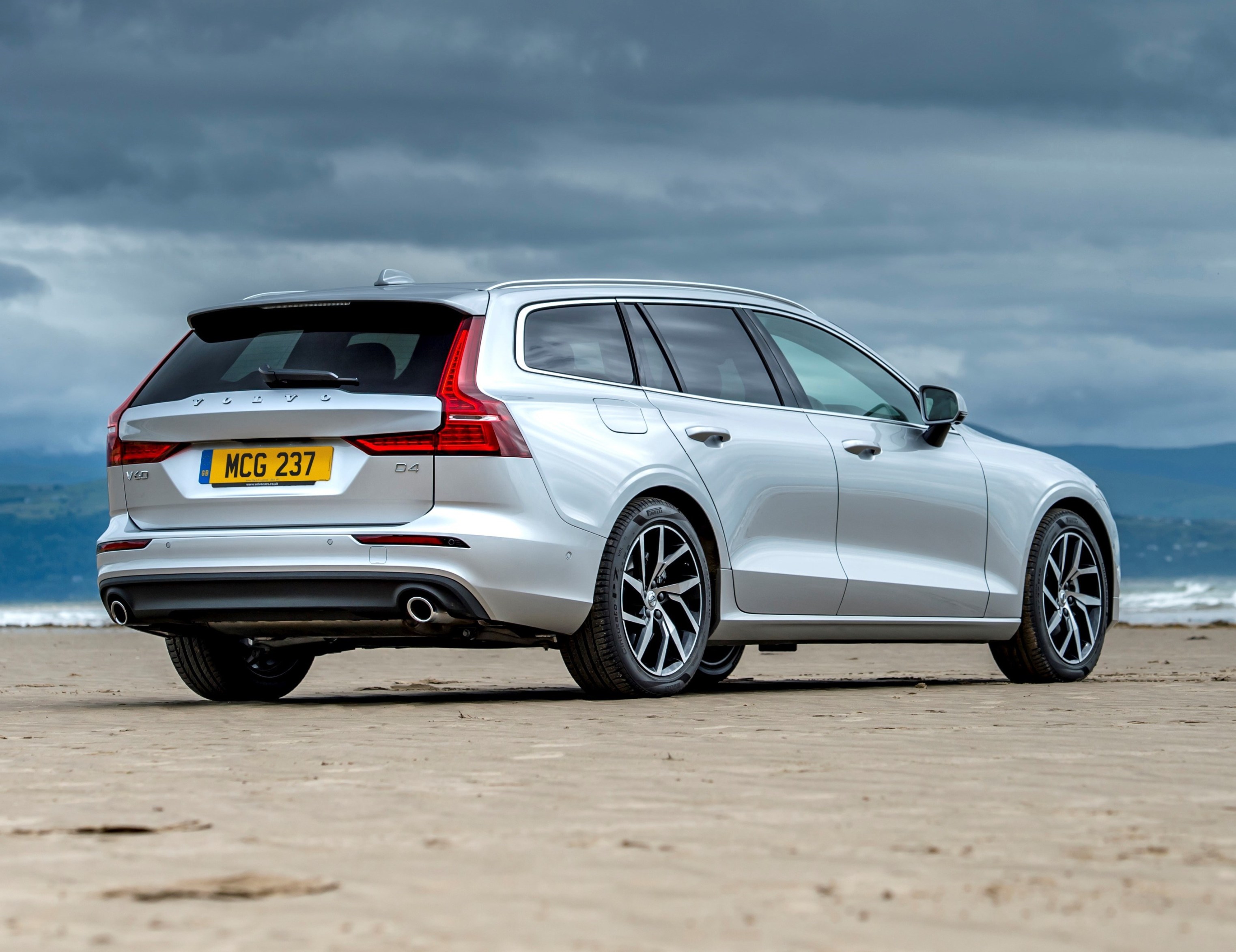 Sunday drive Volvo V60 D4 estate Wheels Within Wales