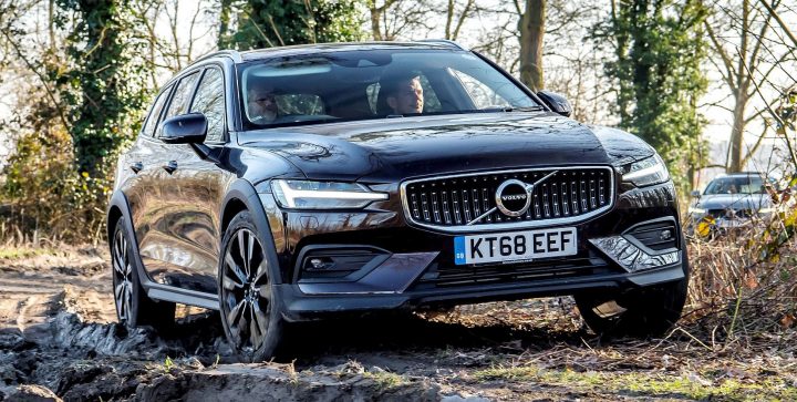 Sunday drive: Volvo V60 D4 AWD Cross Country