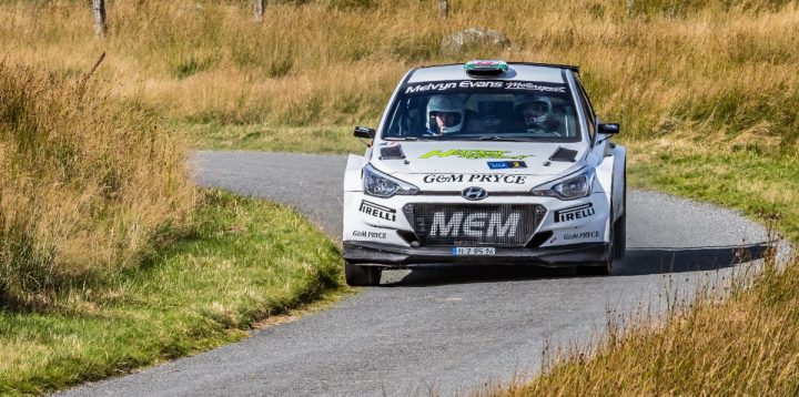 Pryce marks historic Welsh rally win