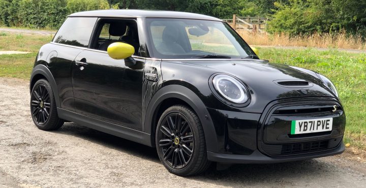 Weekend roadtest: MINI Electric Shadow Edition