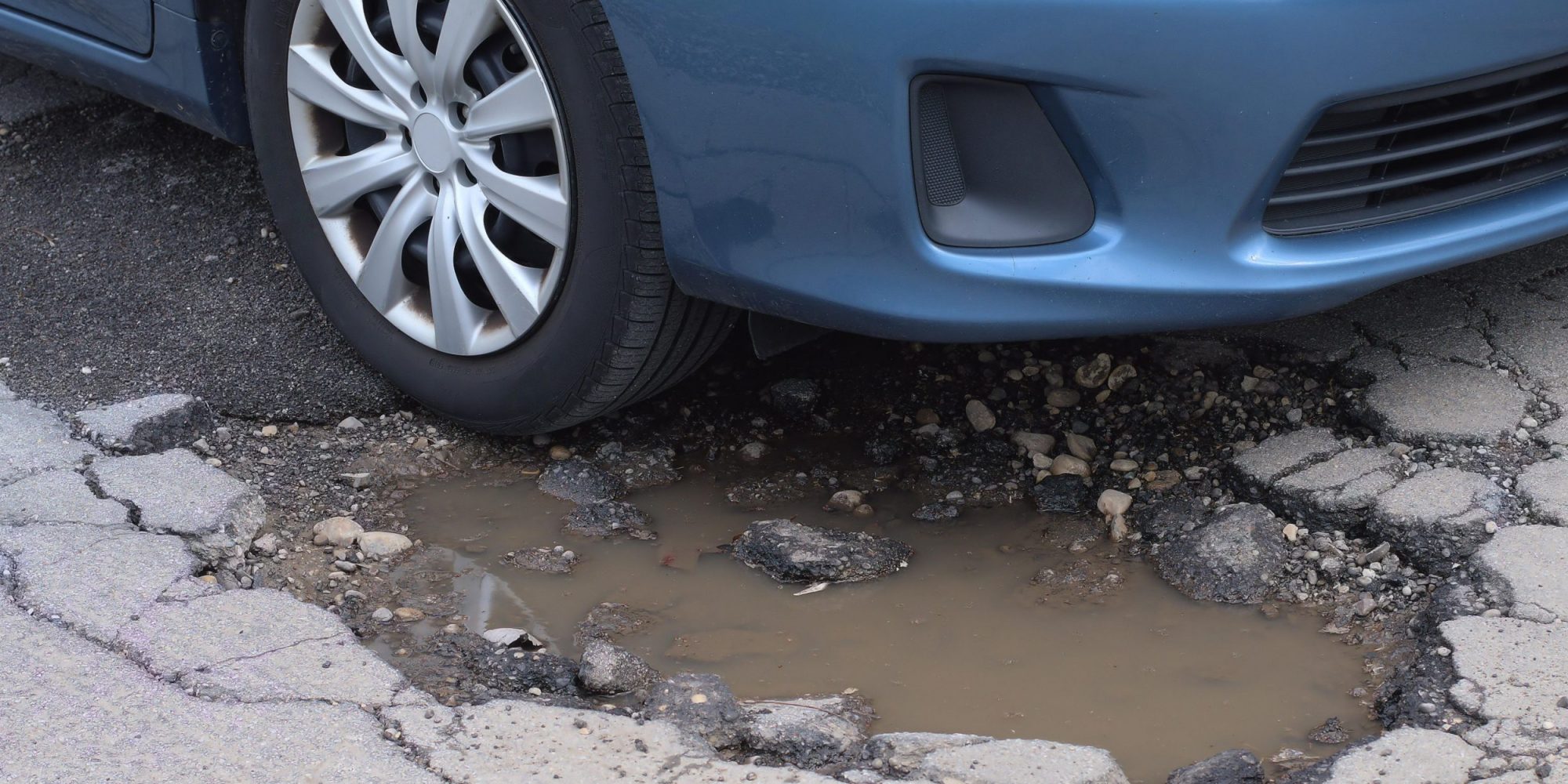 RAC report over 50% jump in potholes damage