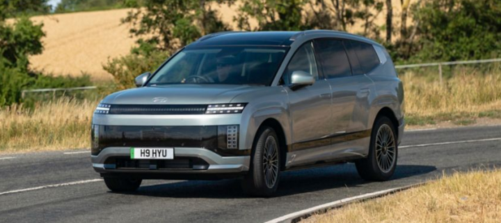 Hyundai slashes EV prices
