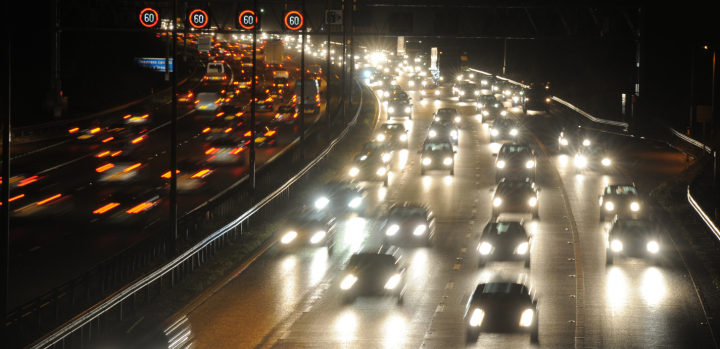 Driving in the dark raises fear – particularly among young