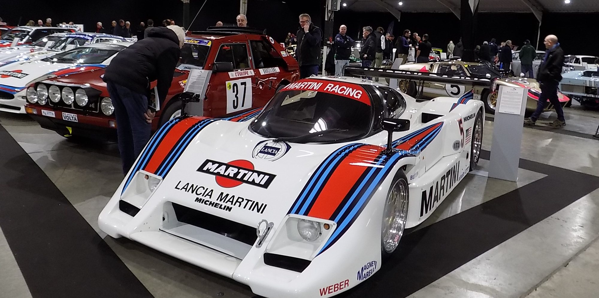 Race Retro shines in natural setting